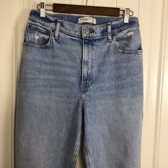 Abercrombie & Fitch Curve Love The 90’s Straight Ultra High Rise Jeans 29 Long. - Picture 3 of 10